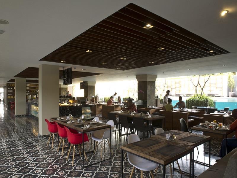 Grand Zuri Kuta Bali Hotel Kuta (Bali)